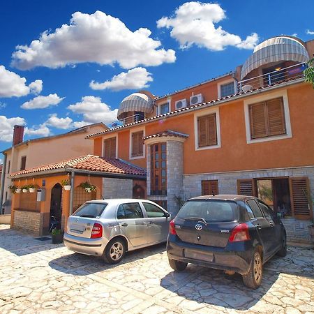 Apartments Orange 709 Fažana Dış mekan fotoğraf